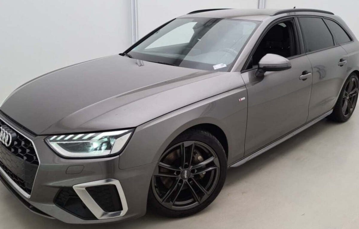 Audi A4 Avant 40 TDI quattro S-Line