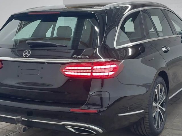 Mercedes-Benz E 300 de T 4MATIC 9G-TRONIC «Exclusive», foto 2