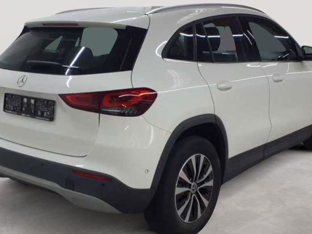 Mercedes-Benz GLA 200 d 8G-Style, foto 2