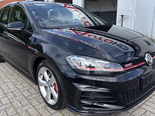 VW Golf GTI Performance 2,0 TSI BMT DSG, foto 2