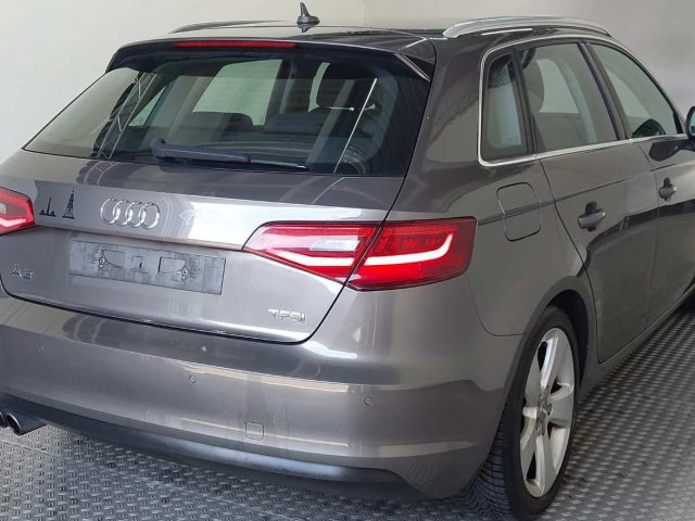Audi A3 Sportback 1,4 TFSI ambition, foto 2