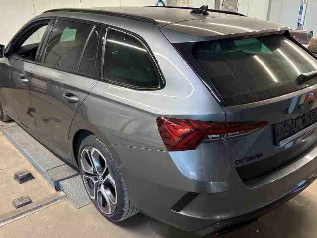 Skoda Octavia RS Combi Edition 2.0 TDI, foto 2