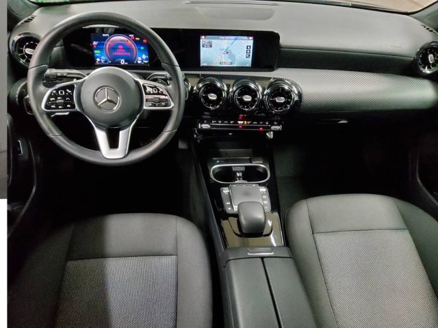 Mercedes-Benz A 250 e, foto 3