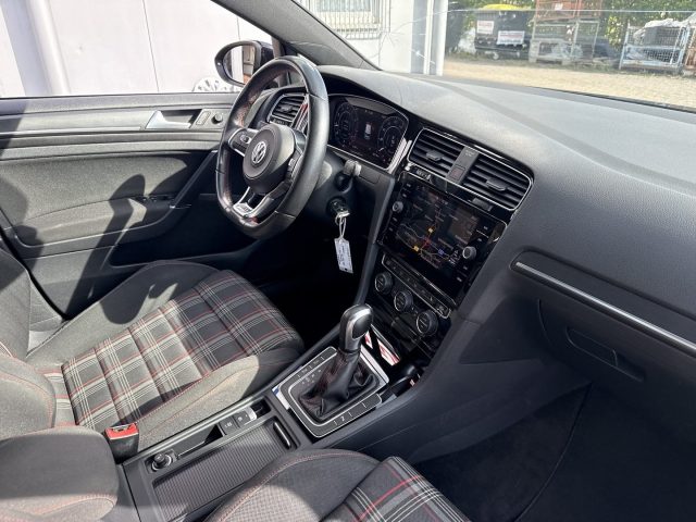 VW Golf GTI Performance 2,0 TSI BMT DSG, foto 4