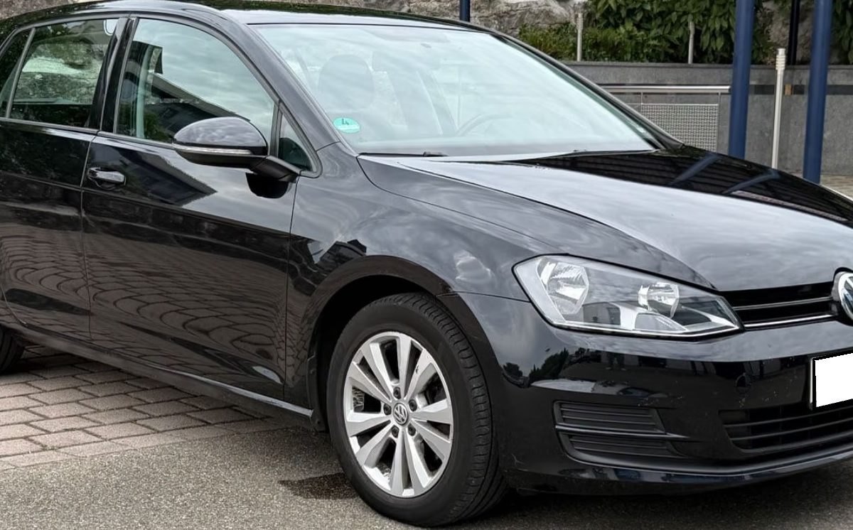     Volkswagen Golf VII 1.2 TSI BlueMotion Technology