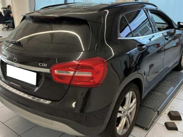 Mercedes-Benz GLA 200d 7G-DCT «Style», foto 2