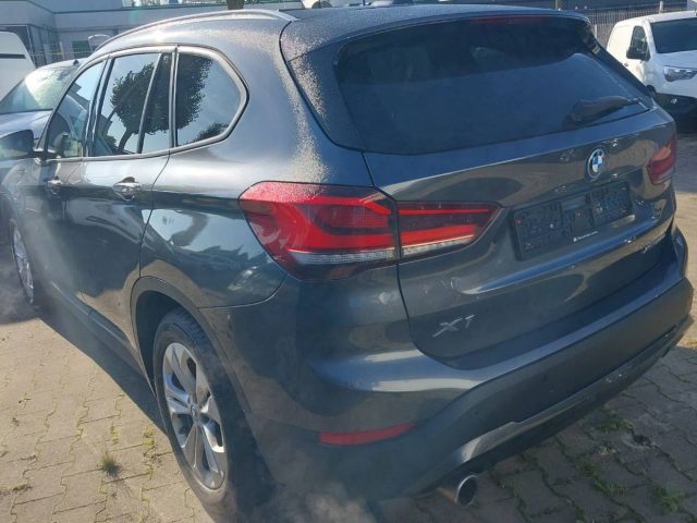 BMW X1 xDrive 25e Automatico «Advantage» con techo, foto 2