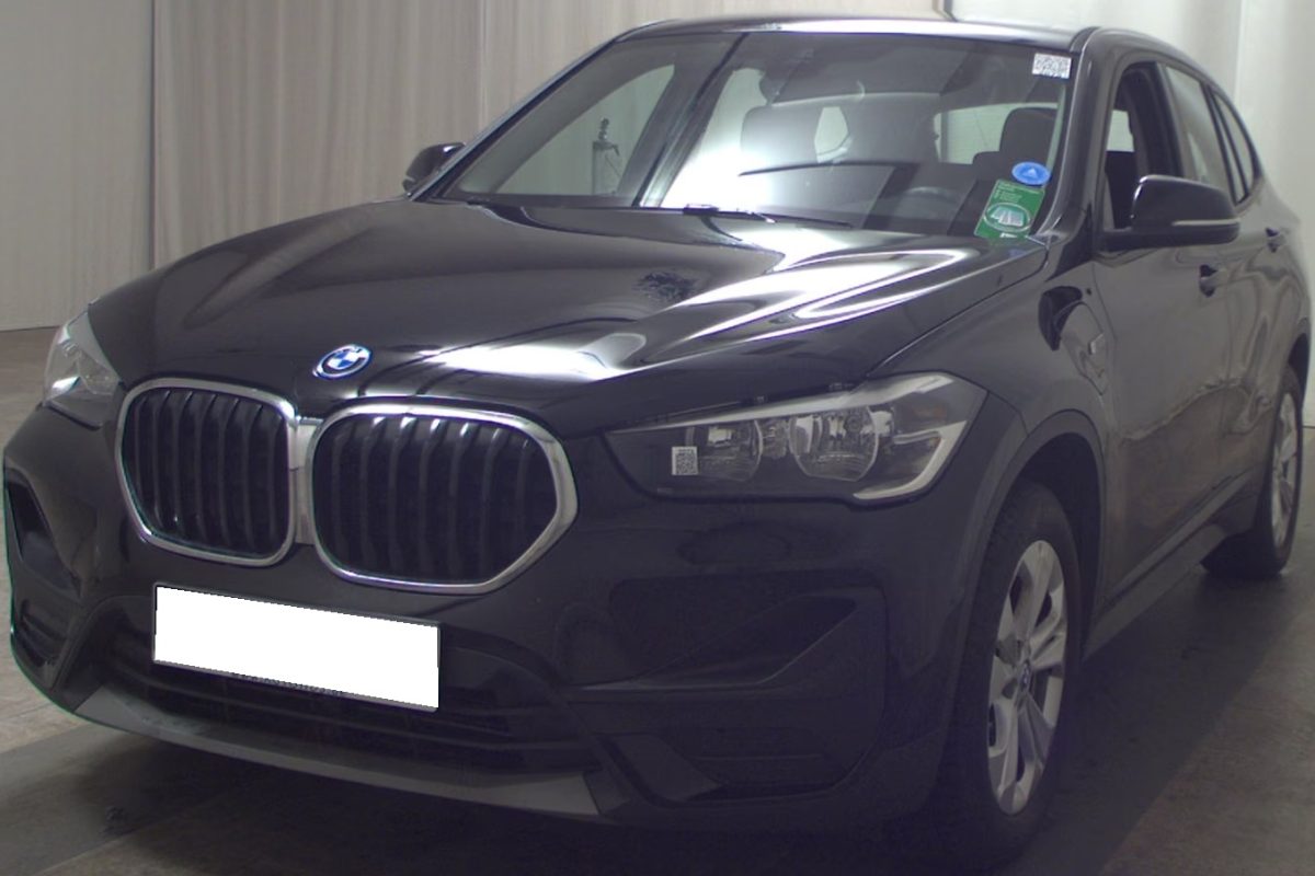 BMW X1 xDrive25e Advantage