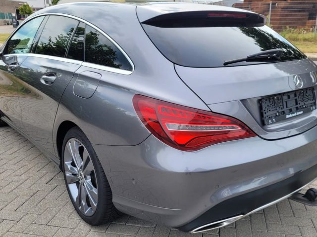 Mercedes-Benz CLA 200 d Shooting Brake 7G-DCT Urban, foto 2