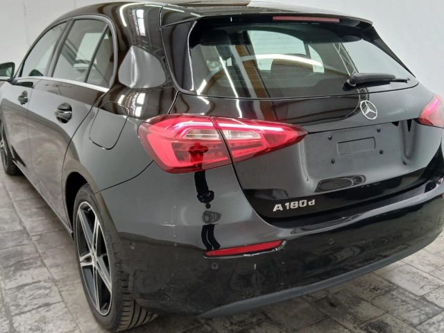 Mercedes-Benz A 180 d 8G-DCT, foto 2
