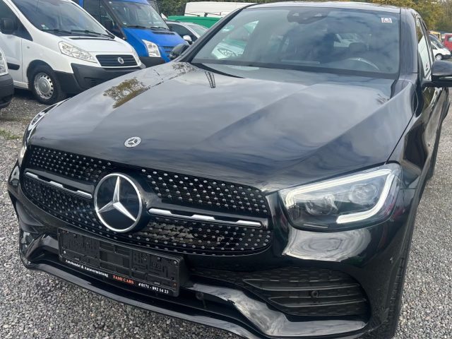 Mercedes-Benz GLC 300 de 4MATIC Coupé AMG Line – Automático, foto 2