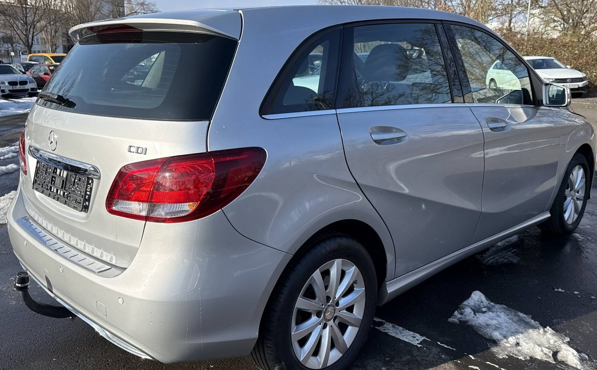 Mercedes-Benz B 180 d 7G-DCT «Style», foto 2