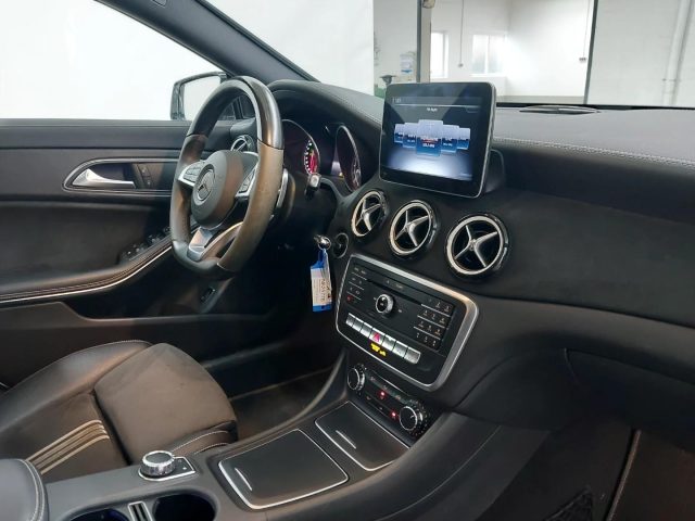 Mercedes-Benz CLA 220 4MATIC 7G-DCT Shooting Brake «AMG Line», foto 3