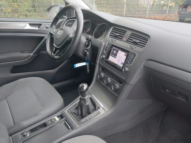 VW Golf 1,6 TDI BMT «Comfortline», foto 3