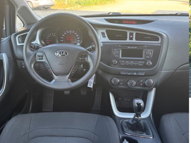 Kia cee’d 1.4 CRDi, foto 3