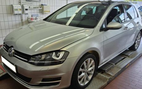 Volkswagen Golf  '2016