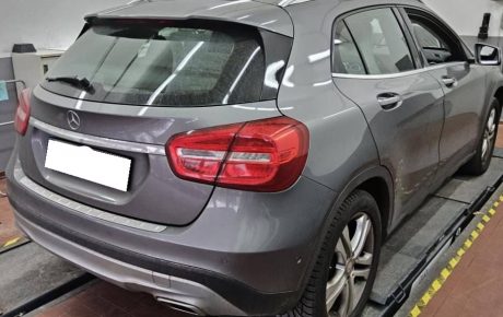 Mercedes-Benz GLA  '2015