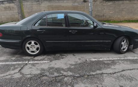 Mercedes-Benz Clase E  '2001