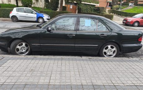Mercedes-Benz Clase E  '2001