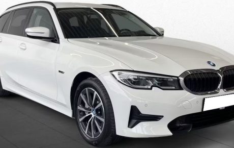 BMW 3 Series  '2022
