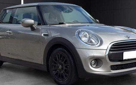 MINI one  '2019