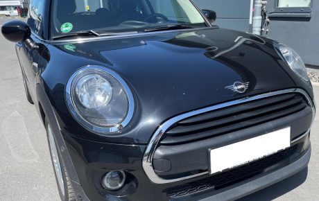 MINI one  '2019