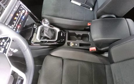 VW Volkswagen T-Roc R-Line, foto 3
