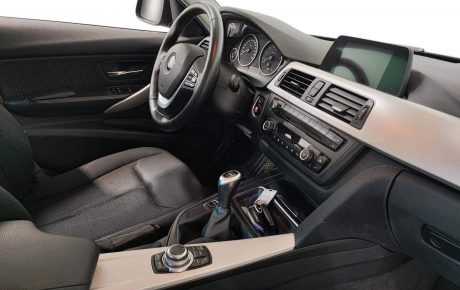 BMW 320i, foto 3