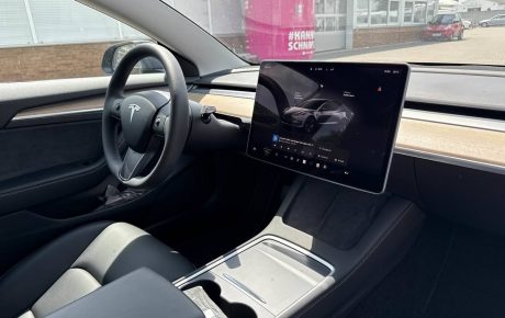 Tesla Model 3, foto 3
