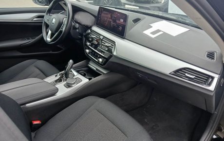 BMW 520d xDrive Touring Steptronic, foto 3