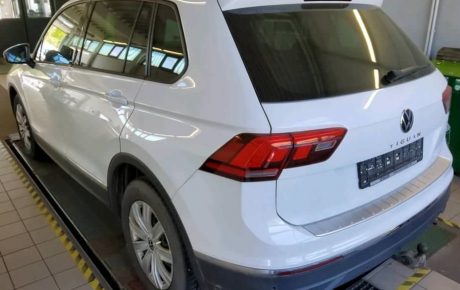 VW Volkswagen Tiguan Life UNITED 2.0 TDI, foto 2