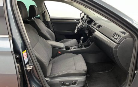 Skoda Superb Combi 2.0 TDI Style, foto 3