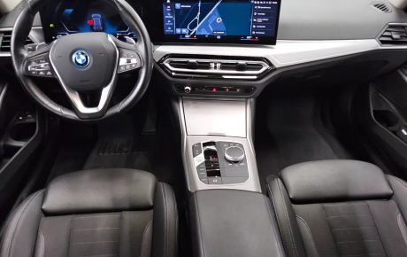 BMW 330 e Touring, foto 3
