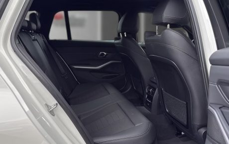BMW 330 e Touring, foto 9