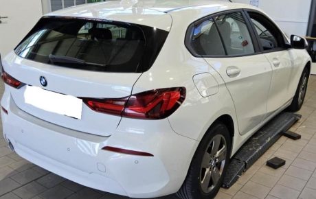 BMW 1 Series 2022, foto 2